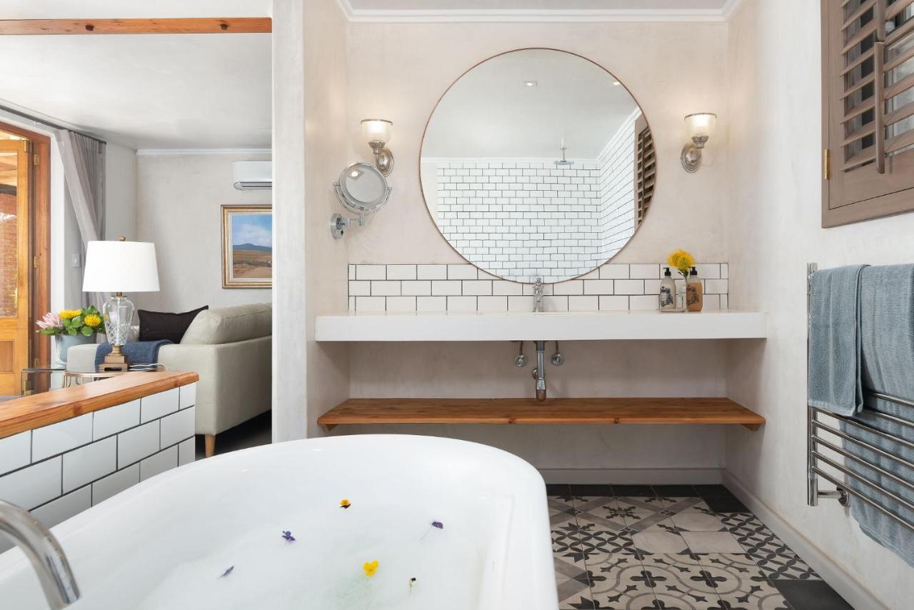 De Zeven Guest Lodge Stellenbosch Bagian luar foto