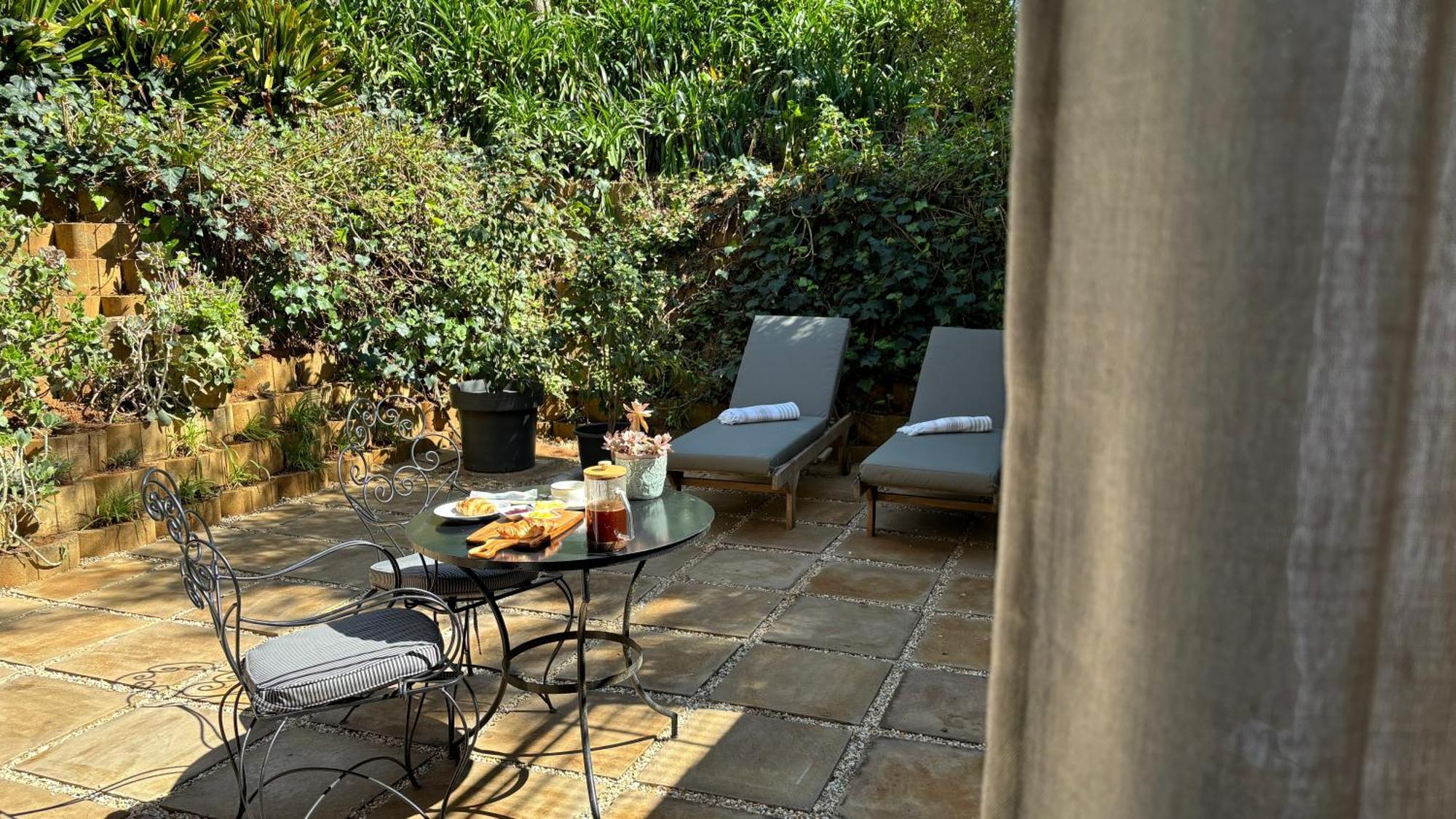 De Zeven Guest Lodge Stellenbosch Bagian luar foto