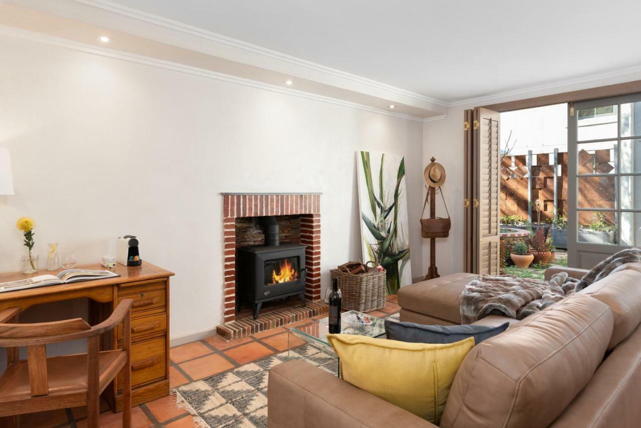 De Zeven Guest Lodge Stellenbosch Bagian luar foto